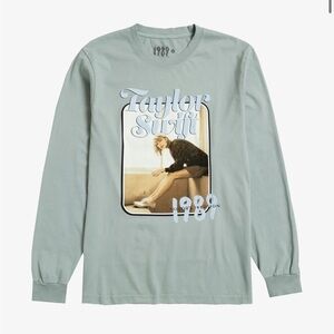 GUC FROM THE VAULT GREEN 1989 (TAYLOR'S VERSION) PHOTO LONG SLEEVE